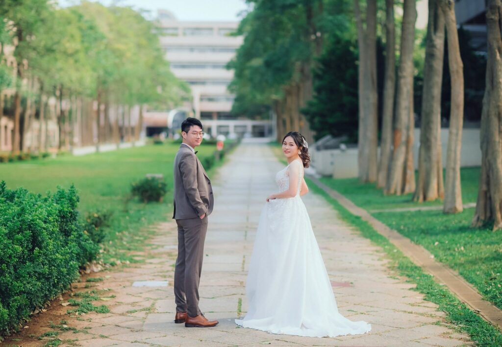 韓風婚紗照・林蔭步道上 林蔭步道上的新人|自助婚紗推薦