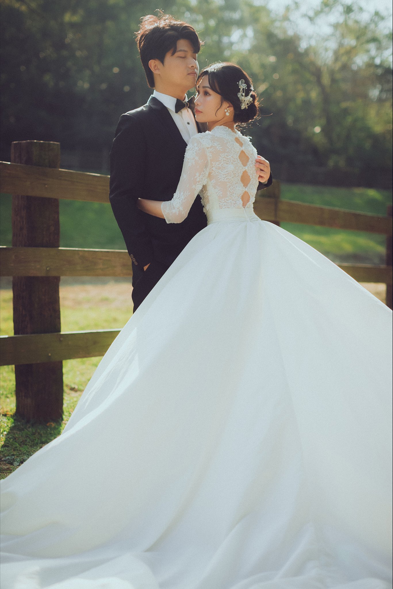 飛牛牧場婚紗 逆光擁抱 飛牛牧場婚紗 逆光擁抱