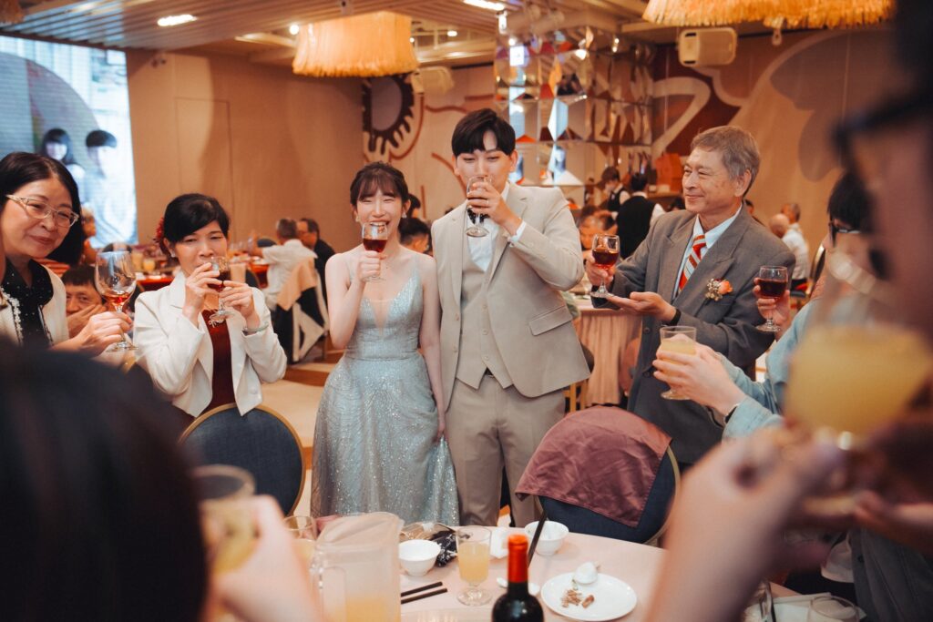 新竹晶宴會館婚攝 新人與父母敬酒 新竹晶宴會館婚攝 新人與父母敬酒